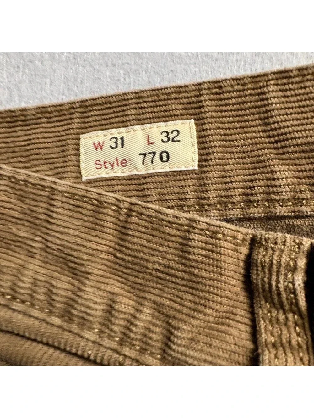 J.Crew 770 Straight Fit Corduroy Pants Mens 31x32 Brown Stretch Cotton Cord